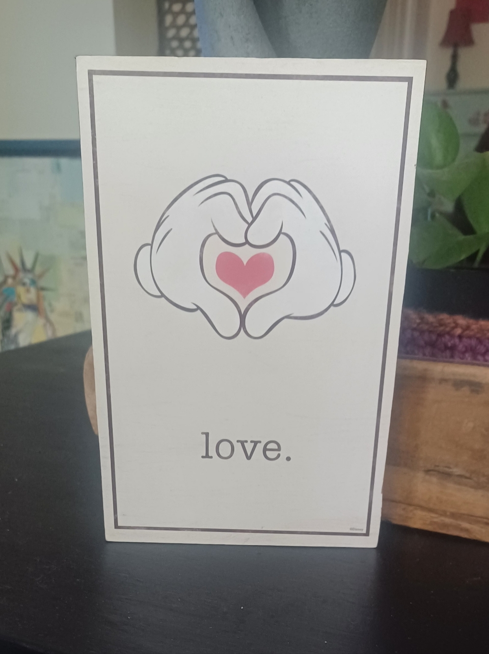 Disney Love Hands Sign - White and Pink